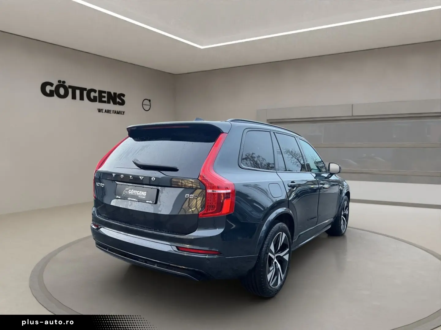 VOLVO XC90 B5 AWD R-DESIGN AHK NAVI LED