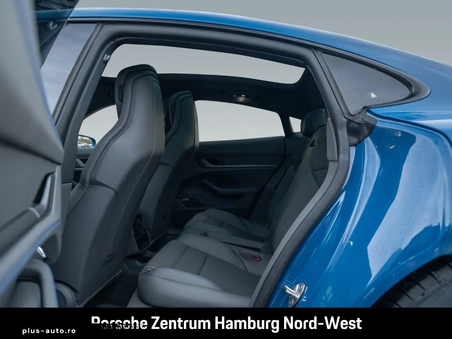 PORSCHE Taycan BOSE PASM Head-Up Panorama PDLS Plus