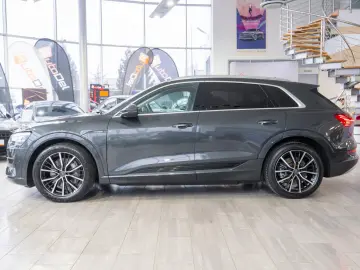Audi e-tron 55 quattro