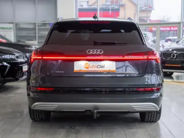 Audi e-tron 55 quattro