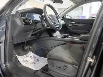 Audi e-tron 55 quattro