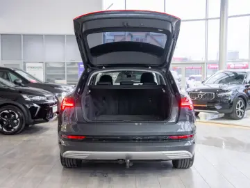 Audi e-tron 55 quattro