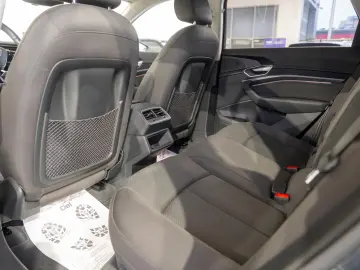 Audi e-tron 55 quattro