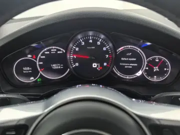 Porsche Cayenne Coupe Standard (2020)