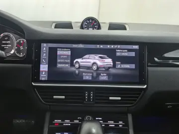 Porsche Cayenne Coupe Standard (2020)