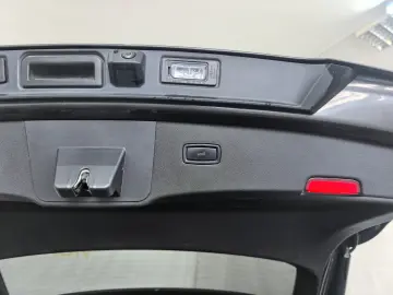 Porsche Cayenne Coupe Standard (2020)