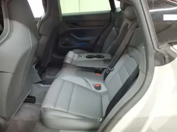 PORSCHE Taycan 4S Performancebatterie Plus PTV