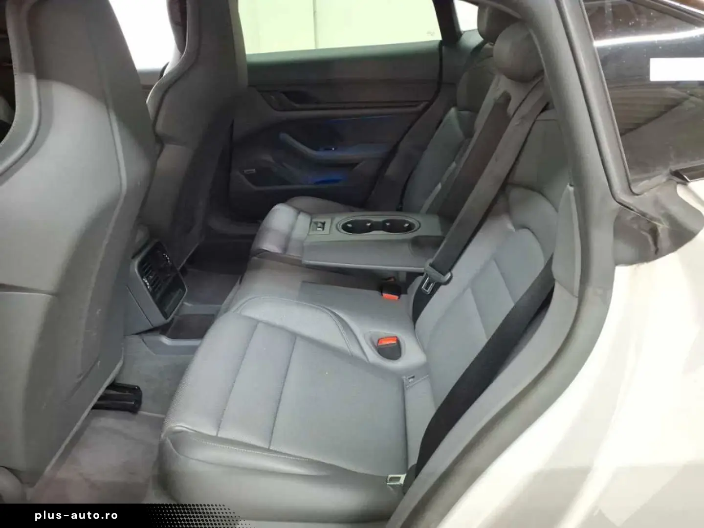 PORSCHE Taycan 4S Performancebatterie Plus PTV