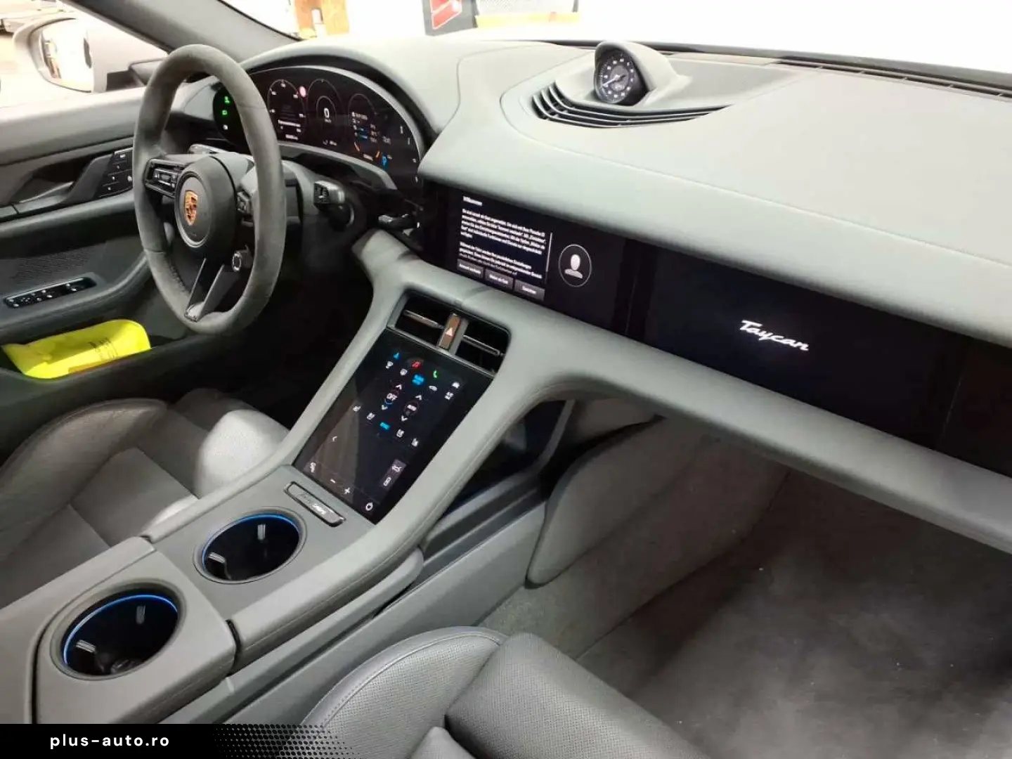 PORSCHE Taycan 4S Performancebatterie Plus PTV