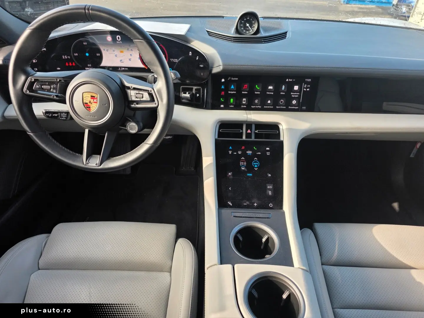 PORSCHE Taycan Sport Chrono Inno Drive LED Sport Sound