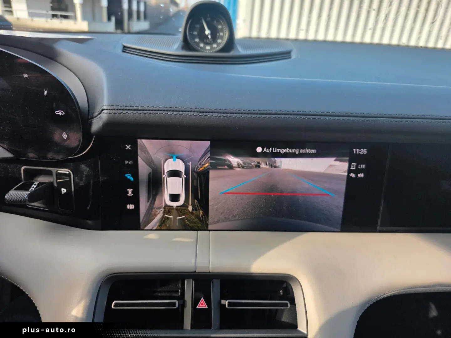 PORSCHE Taycan Sport Chrono Inno Drive LED Sport Sound