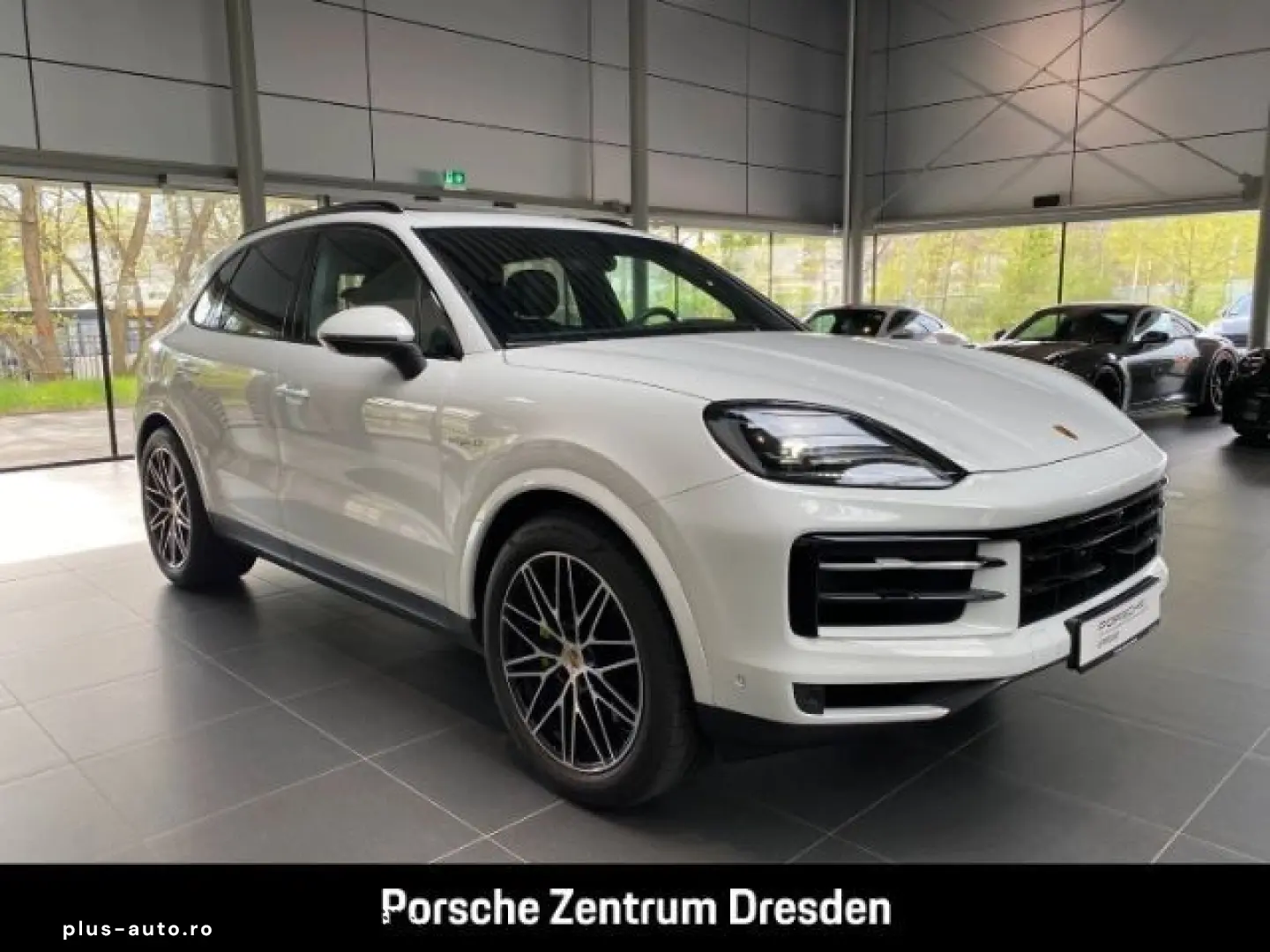 PORSCHE Cayenne E-Hybrid Inno Pano SH v h Luft Bose