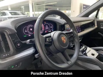 PORSCHE Cayenne E-Hybrid Inno Pano SH v h Luft Bose