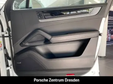 PORSCHE Cayenne E-Hybrid Inno Pano SH v h Luft Bose