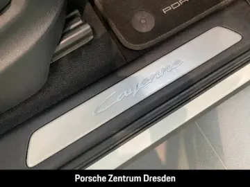 PORSCHE Cayenne E-Hybrid Inno Pano SH v h Luft Bose