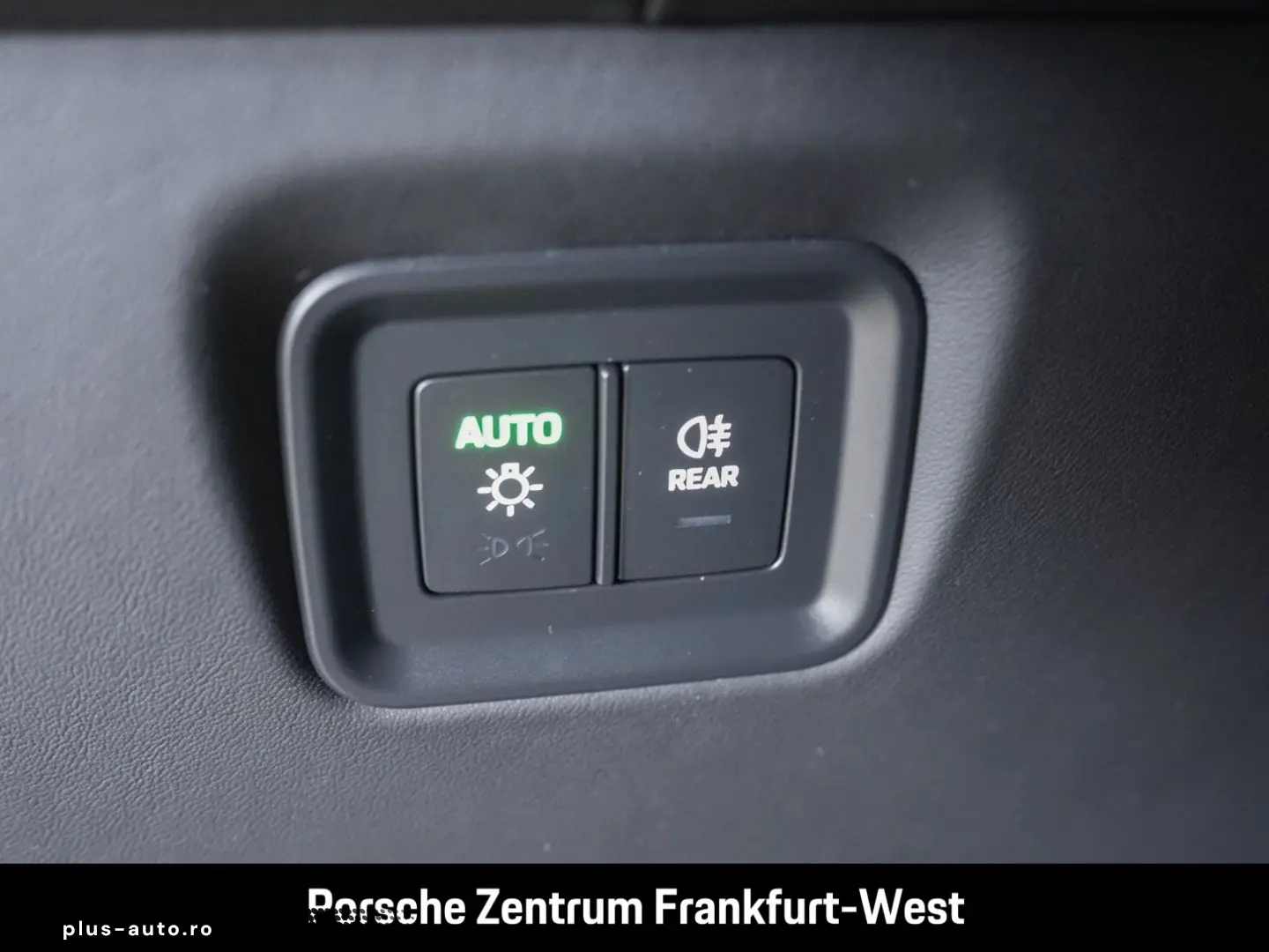 PORSCHE Cayenne Surround-View LED-Matrix Head-Up BOSE