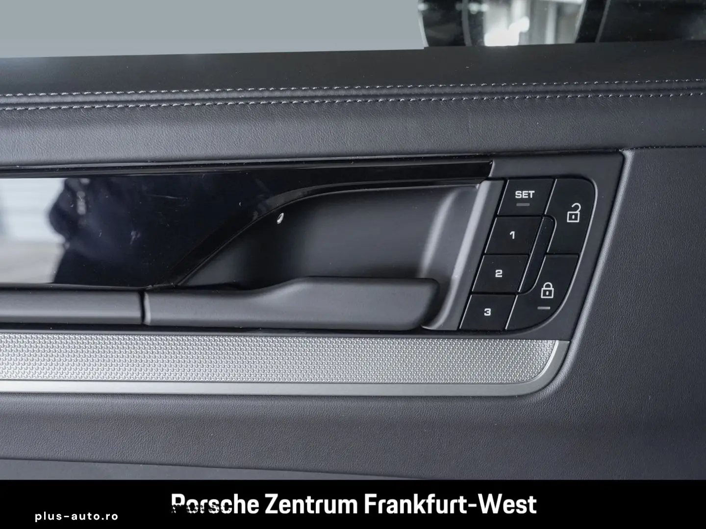 PORSCHE Cayenne Surround-View LED-Matrix Head-Up BOSE