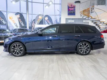 Mercedes-Benz E-Class E220D