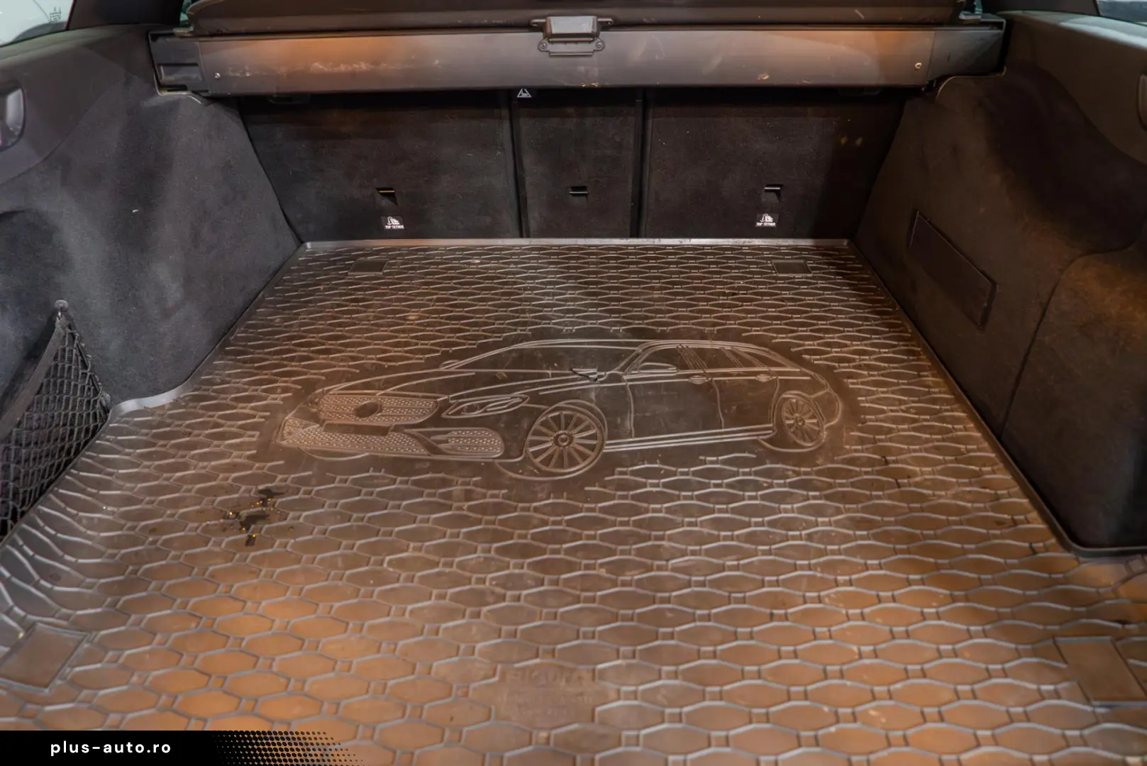 Mercedes-Benz E-Class E220D