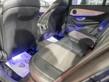 Mercedes-Benz E-Class E220D