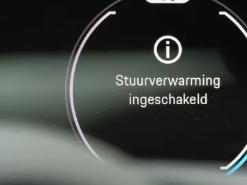 PORSCHE PANAMERA Hybri Facelift 2nd Display Sportexhaust