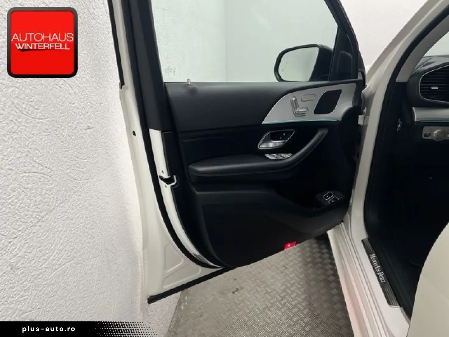 MERCEDES-BENZ GLE 350 e 4M AMG NIGHT 360 DISTRONIC