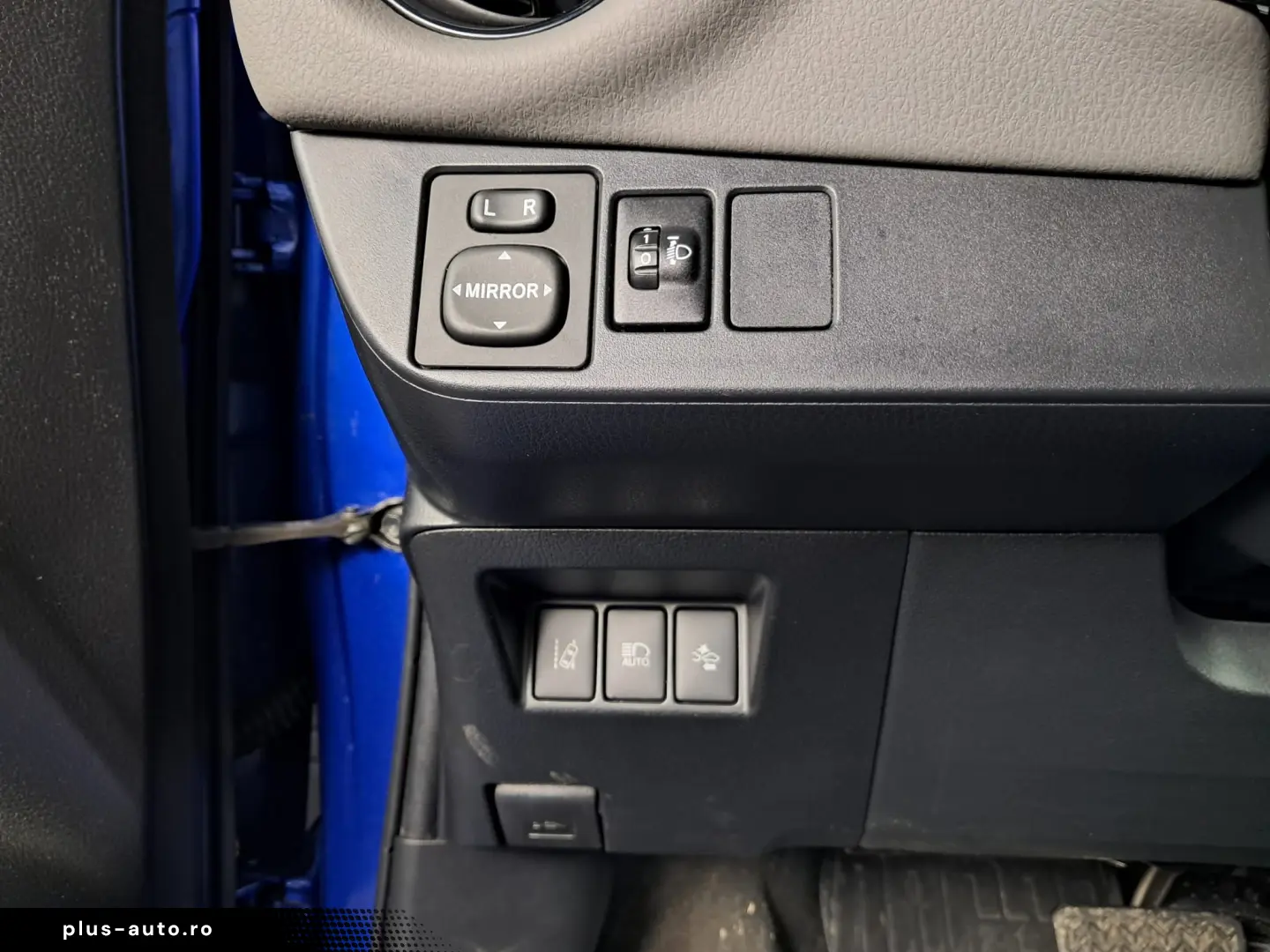 TOYOTA YARIS HYBRID 1.5i 74CP 2018