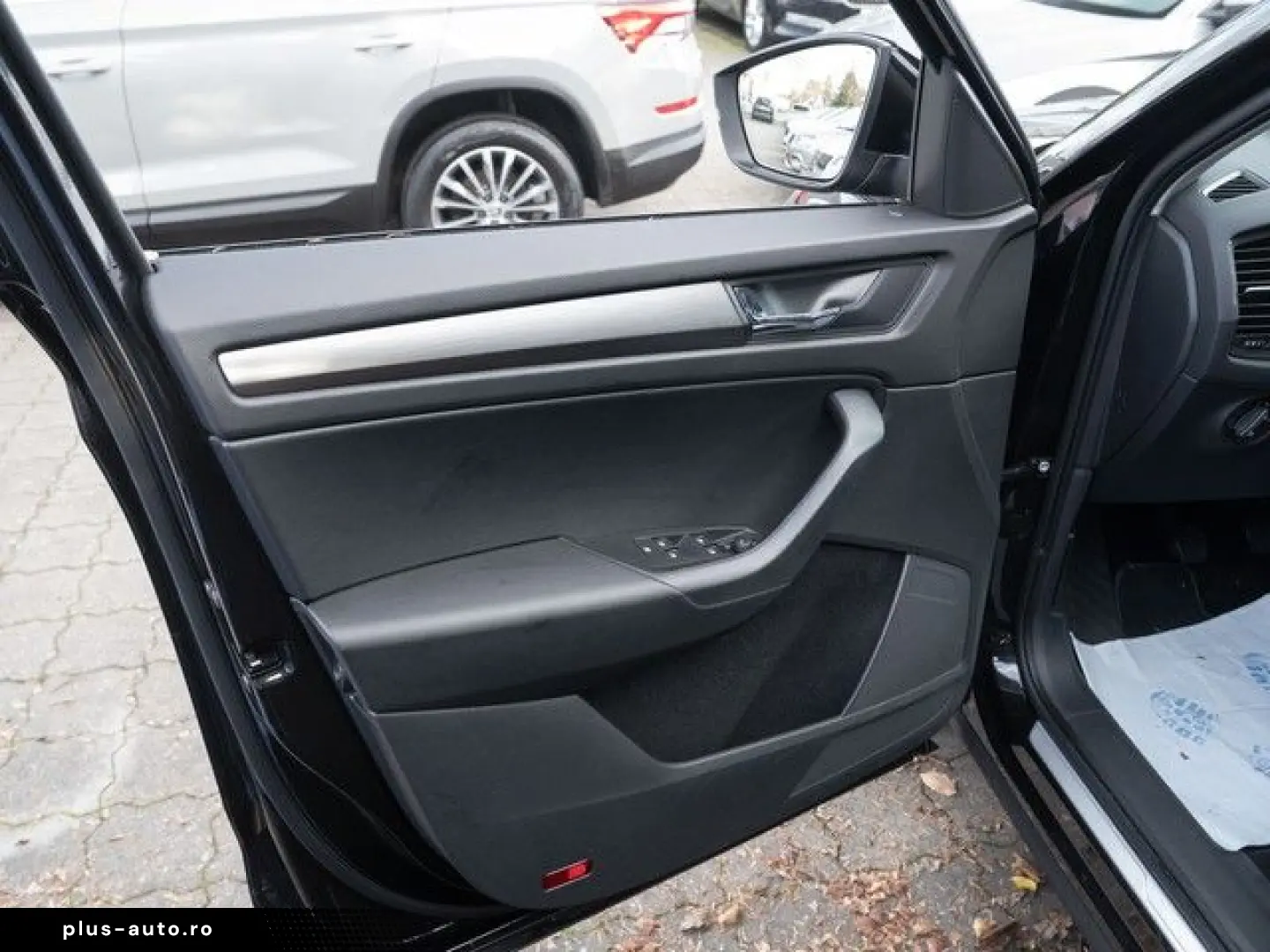 SKODA Kodiaq 1.5 TSI Ambition NAVI RFK SHZ 17