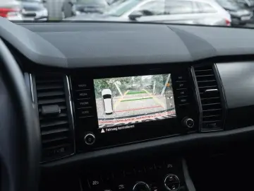 SKODA Kodiaq 1.5 TSI Ambition NAVI RFK SHZ 17