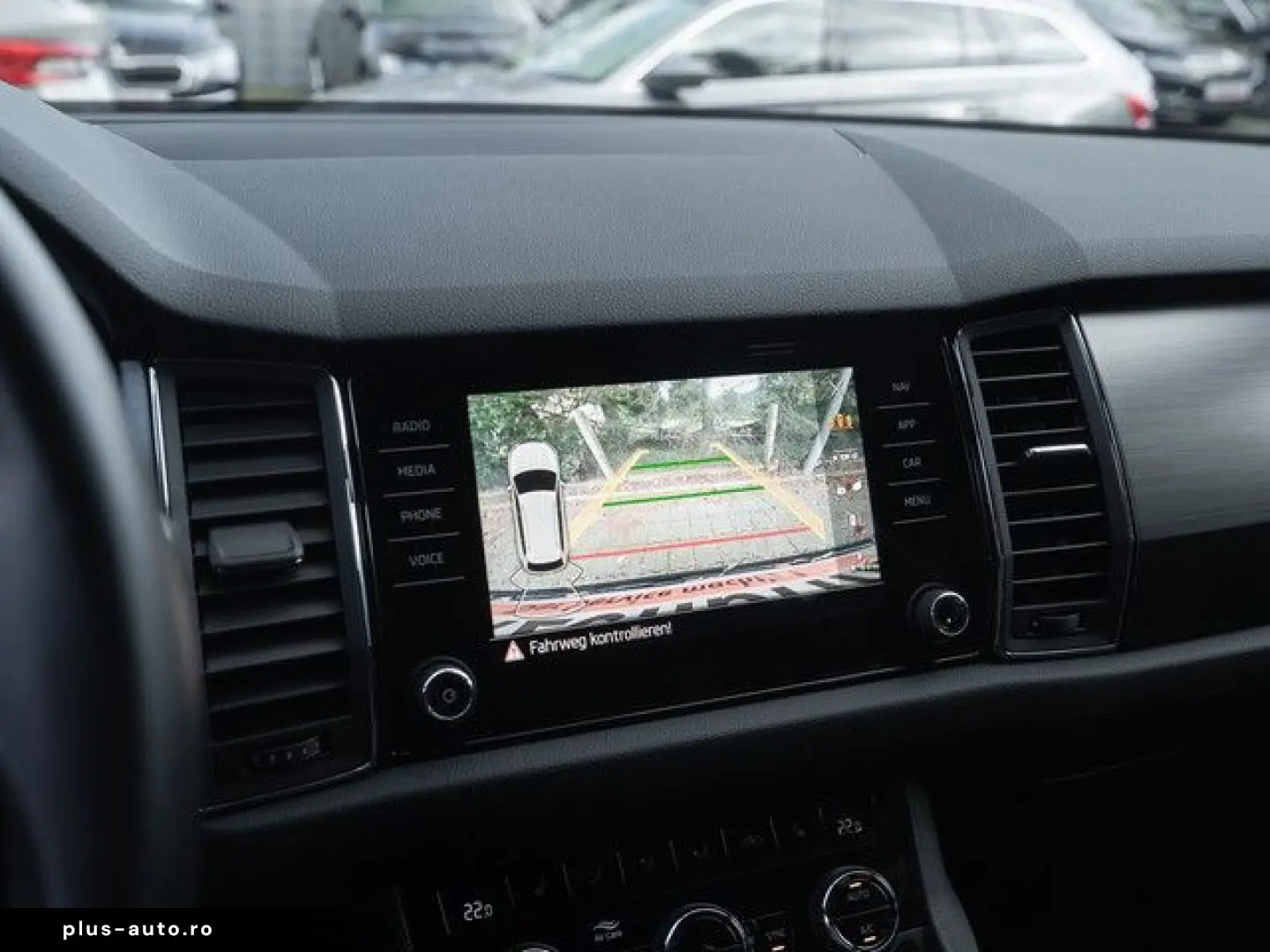 SKODA Kodiaq 1.5 TSI Ambition NAVI RFK SHZ 17