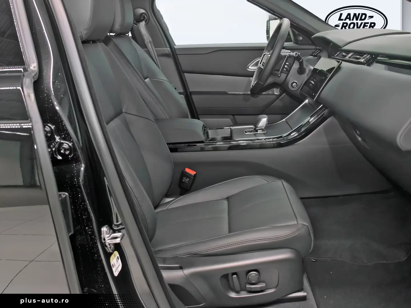 Land Rover Range Rover Velar 2.0 D200 S AWD Black Pack