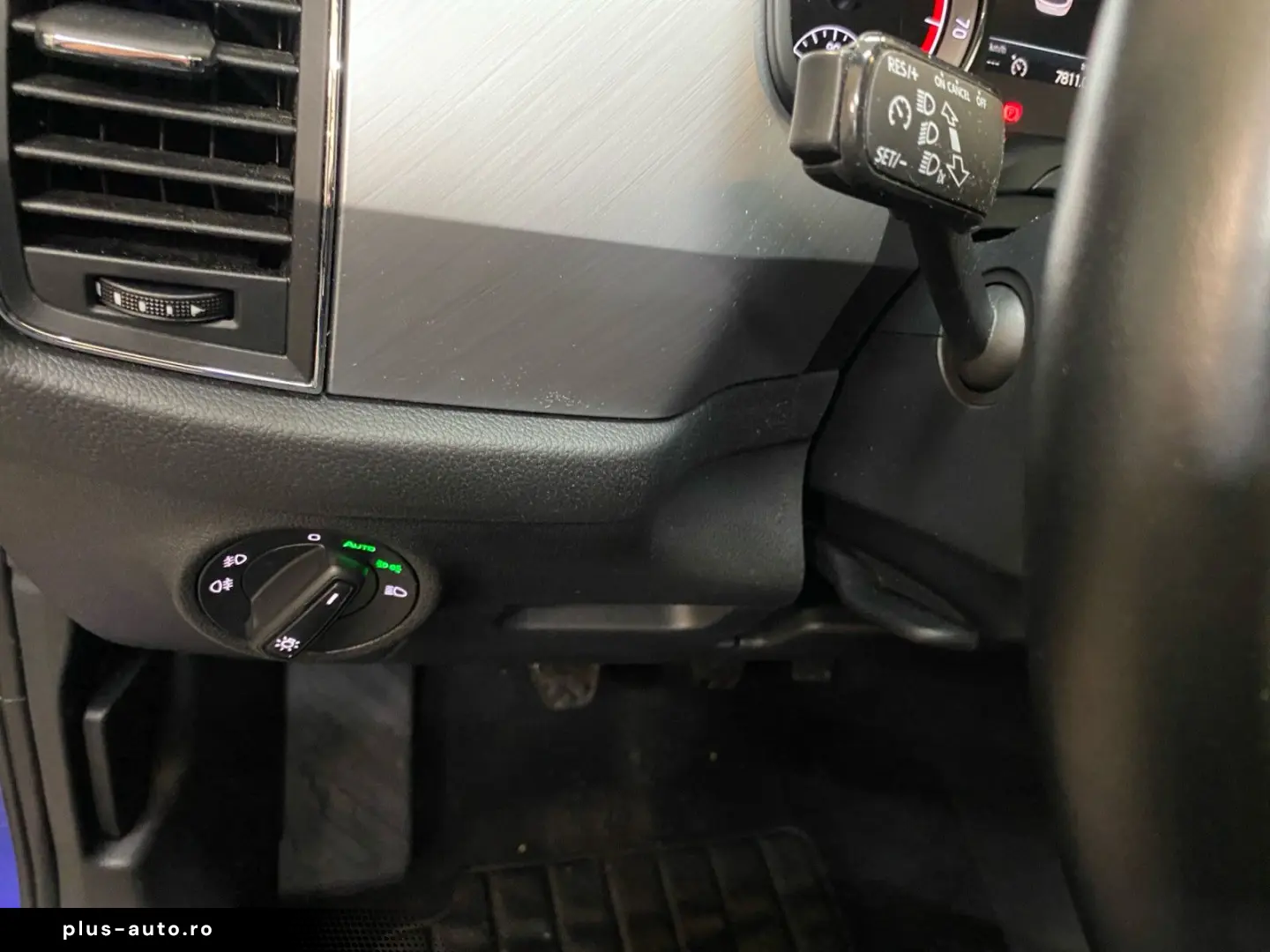 SKODA Kodiaq 1.5 TSI Ambition AHK LED Sitzhzg Einparkh