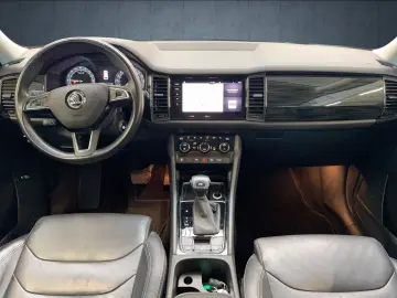 SKODA Kodiaq 2.0 TDI DSG Style  LEDER