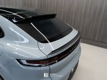 PORSCHE Cayenne Coupe E-Hybrid
