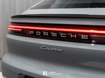 PORSCHE Cayenne Coupe E-Hybrid