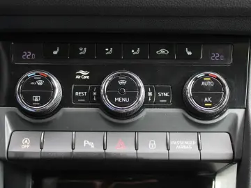 SKODA Kodiaq Ambition 1.5-16V TSI DSG