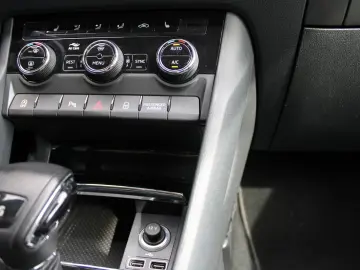 SKODA Kodiaq Ambition 1.5-16V TSI DSG