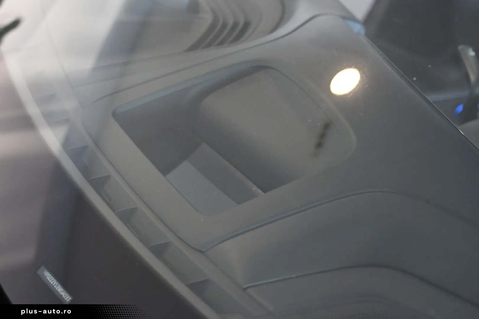 PORSCHE Taycan Performancebatterie PASM Pano HUD ACC 20