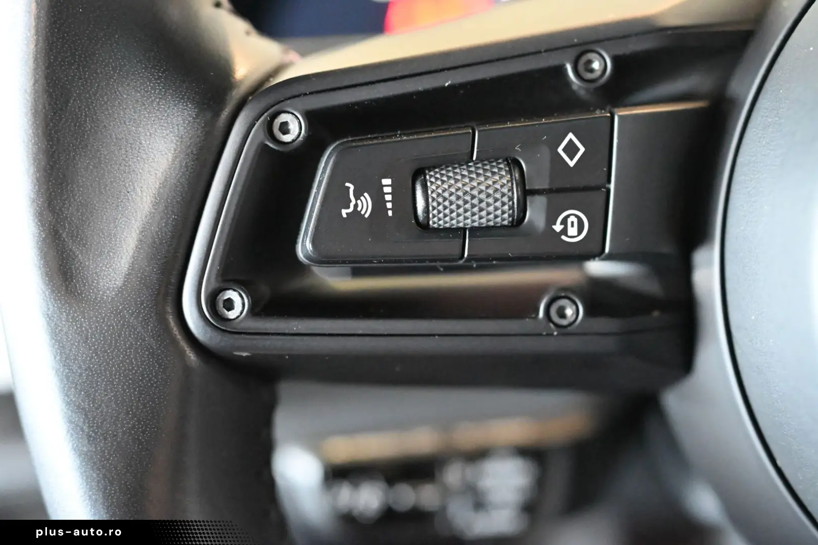 PORSCHE Taycan Performancebatterie PASM Pano HUD ACC 20