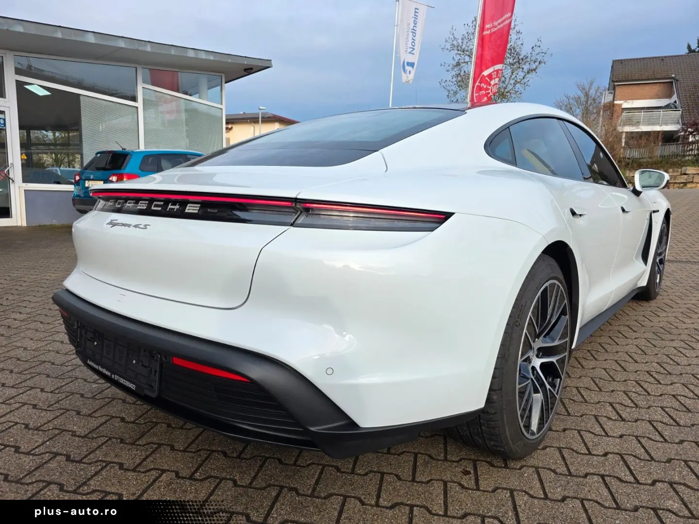 PORSCHE Taycan 4 S Panorama ACC Sitzbelüftung HuD