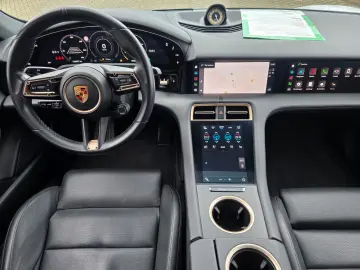 PORSCHE Taycan 4 S Panorama ACC Sitzbelüftung HuD
