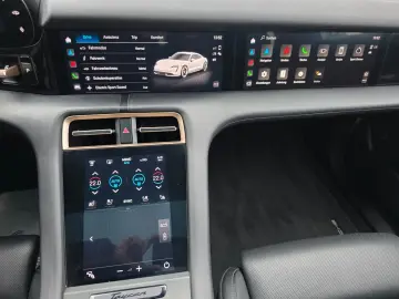 PORSCHE Taycan 4 S Panorama ACC Sitzbelüftung HuD