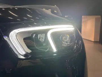 MERCEDES-BENZ GLE 300 d 4M AMG