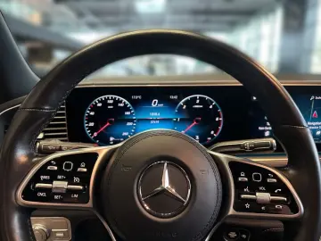 MERCEDES-BENZ GLE 300 d 4M AMG