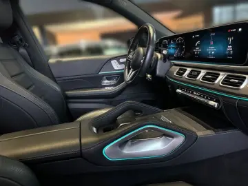 MERCEDES-BENZ GLE 300 d 4M AMG