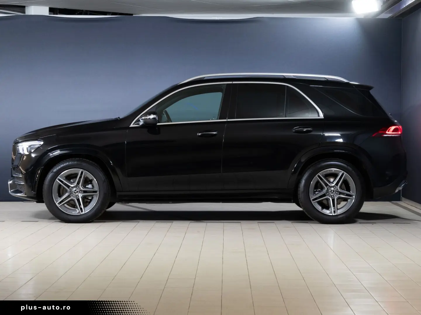 MERCEDES-BENZ GLE 300 d 4M AMG