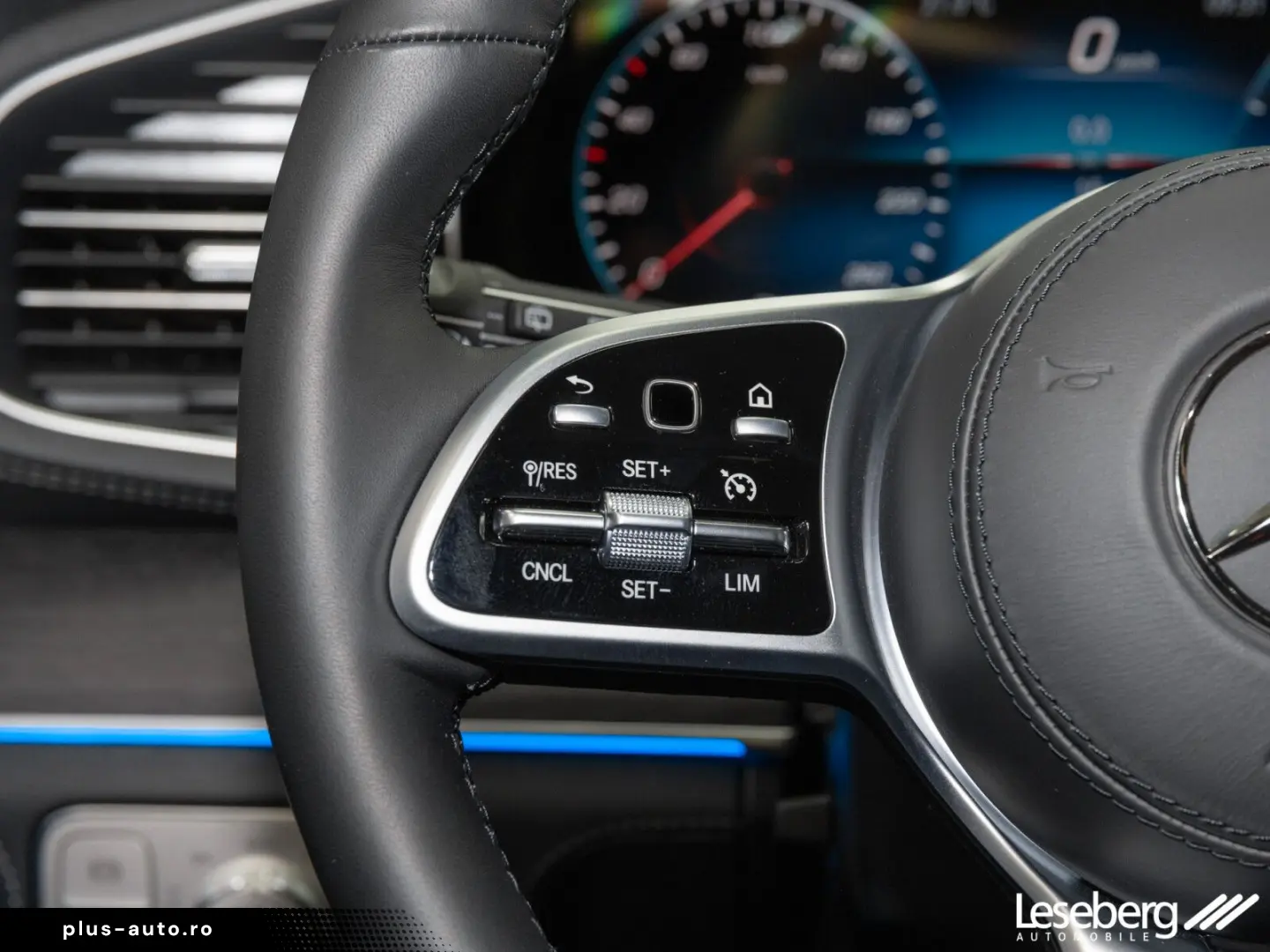 MERCEDES-BENZ GLE 300 d 4M AMG