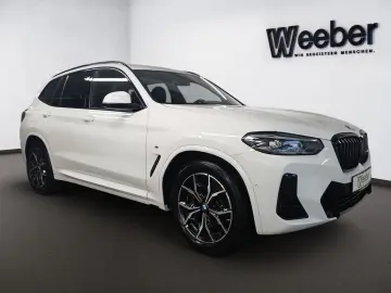 BMW X3 xDrive 20 i M Sport AHK NAVI KAMERA LED SHZ L