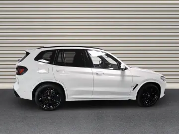 BMW X3 xDrive30e M Sport  HUD  Laserlicht 20  Räder