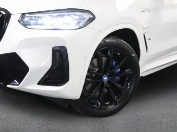 BMW X3 xDrive30e M Sport  HUD  Laserlicht 20  Räder